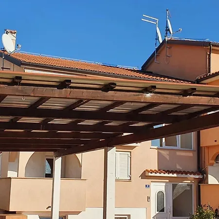 Labinac In Vabriga With Garden Close To Sea * Tar-Vabriga
